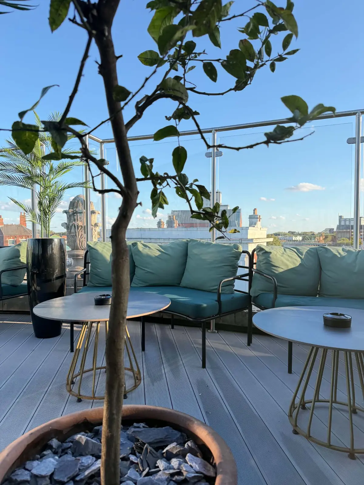 One Steakhouse & Lounge, Hull