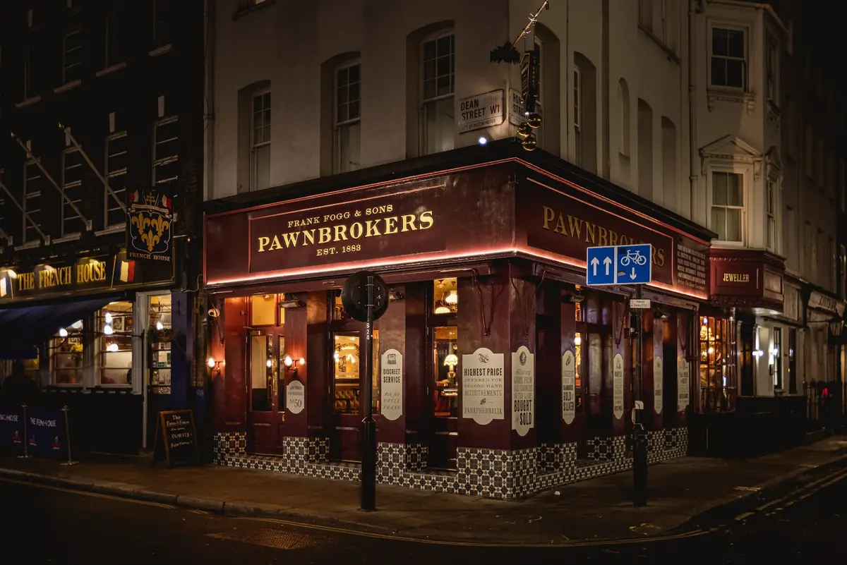 Mr Fogg's Pawnbrokers photo (photo 1 of 3)