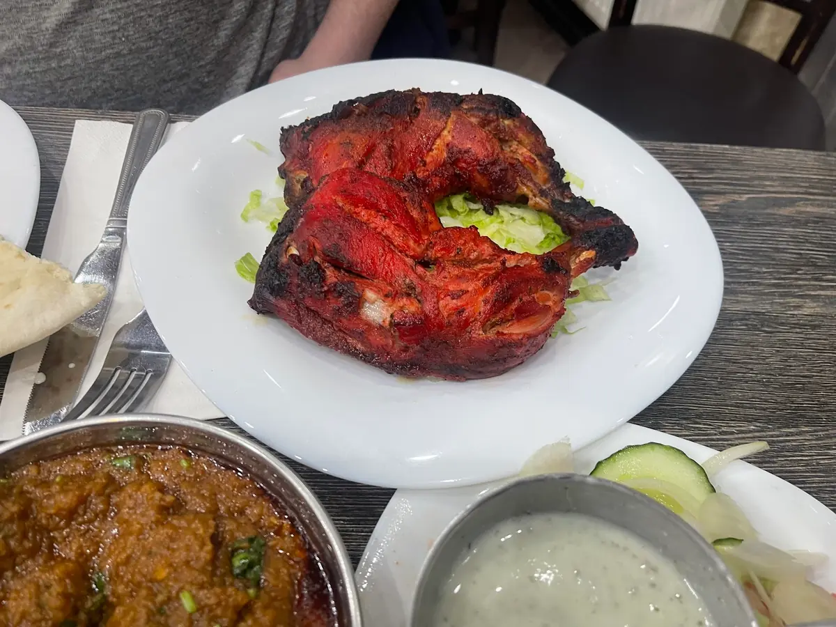 Shandar Tandoori
