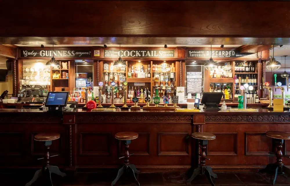 Ma Cameron's — Bars in Aberdeen