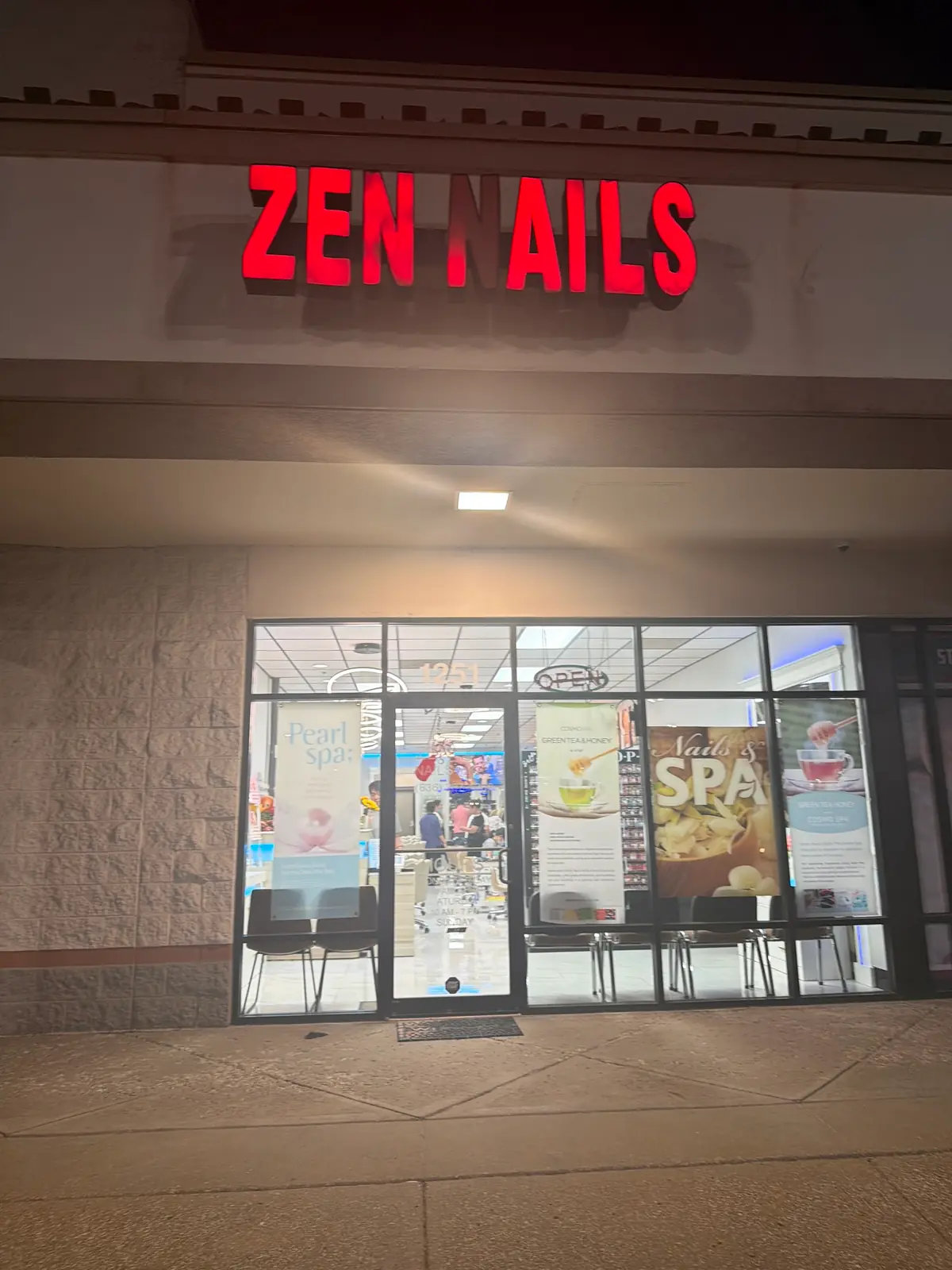 Zen Nails & Spa photo (photo 3 of 3)