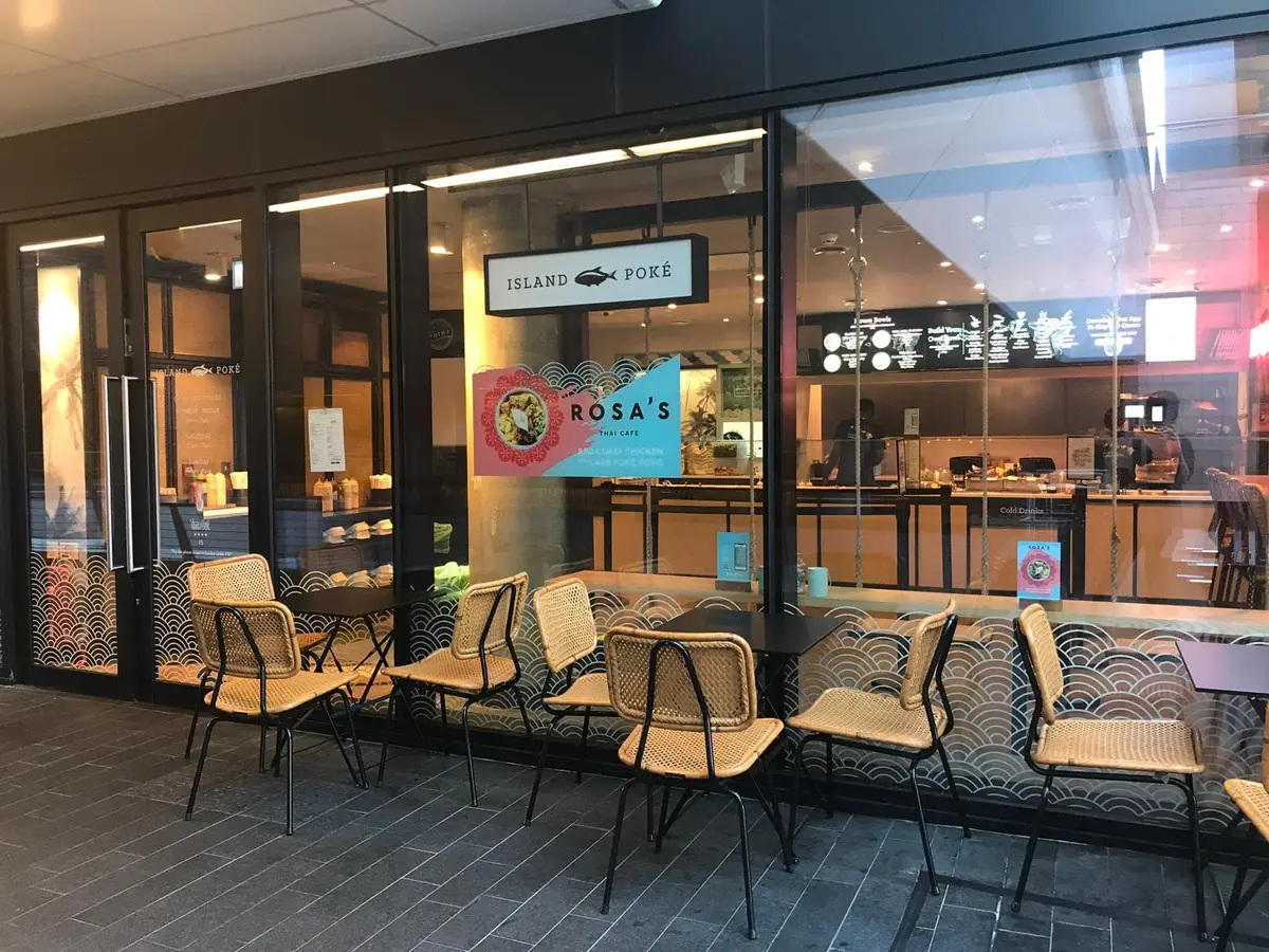 Honi Poke Canary Wharf — Bars in London