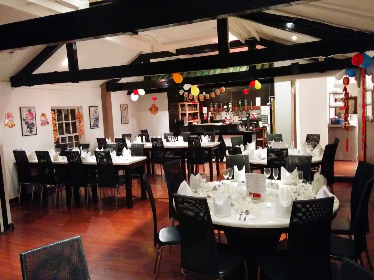 Peking Inn photo (photo 1 of 3)