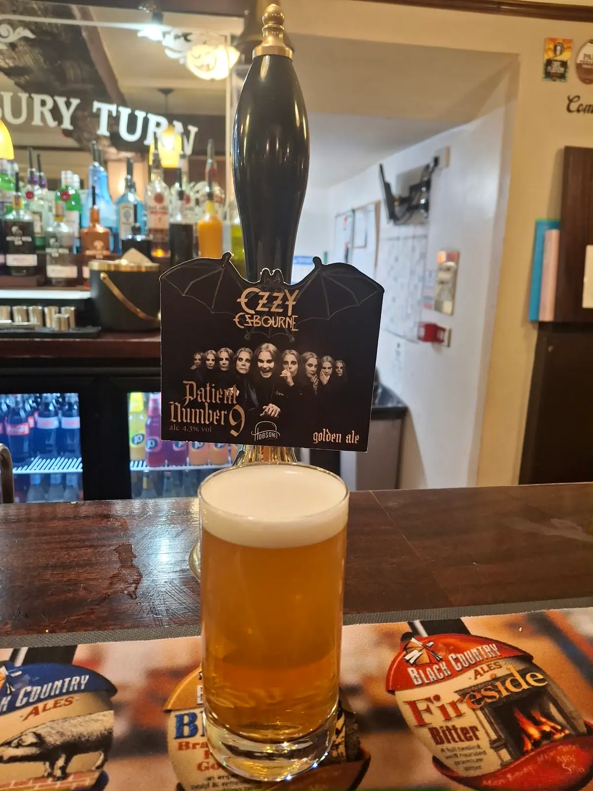 Hanbury Turn — Bars in Bromsgrove