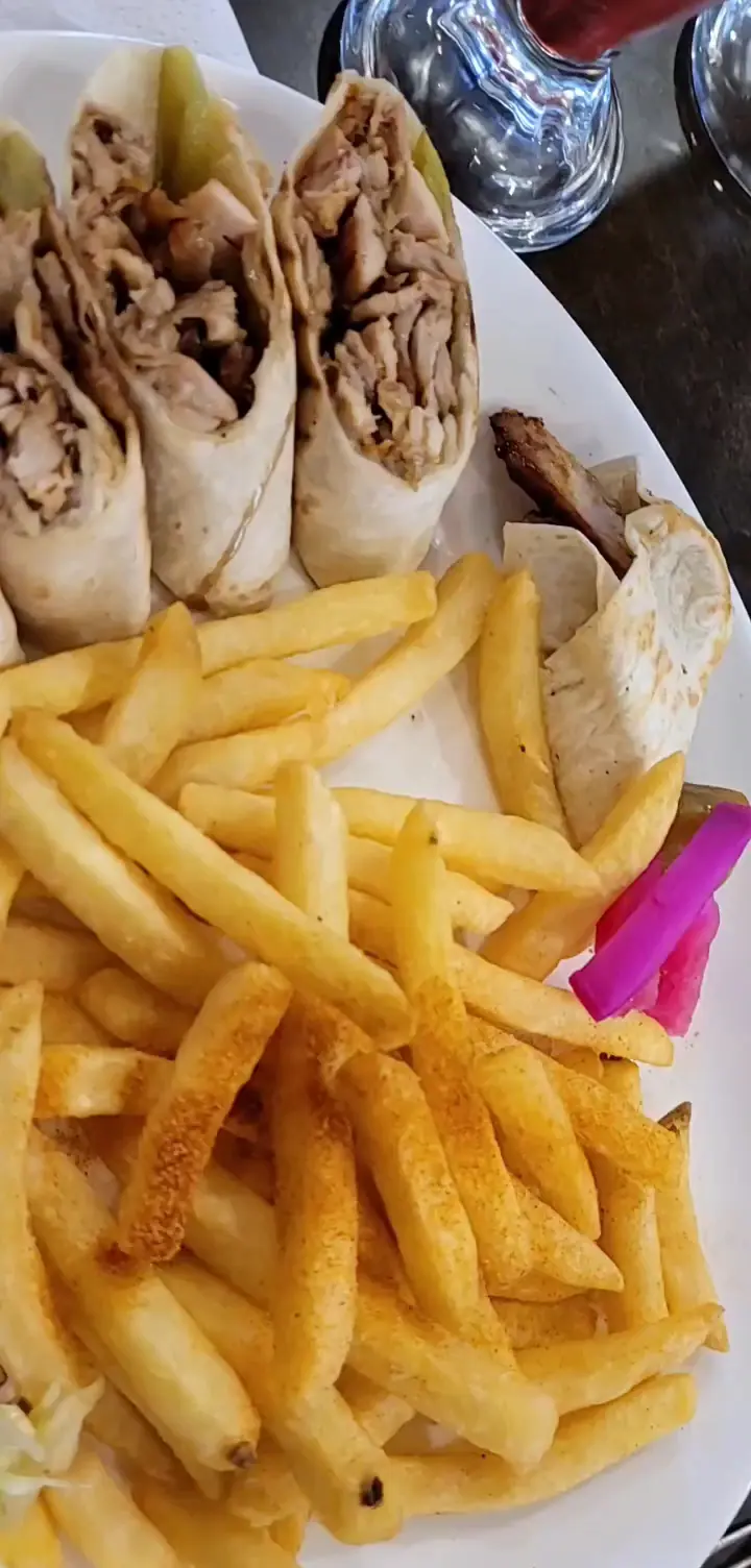 Syrian House Restaurant photo (photo 1 of 3)