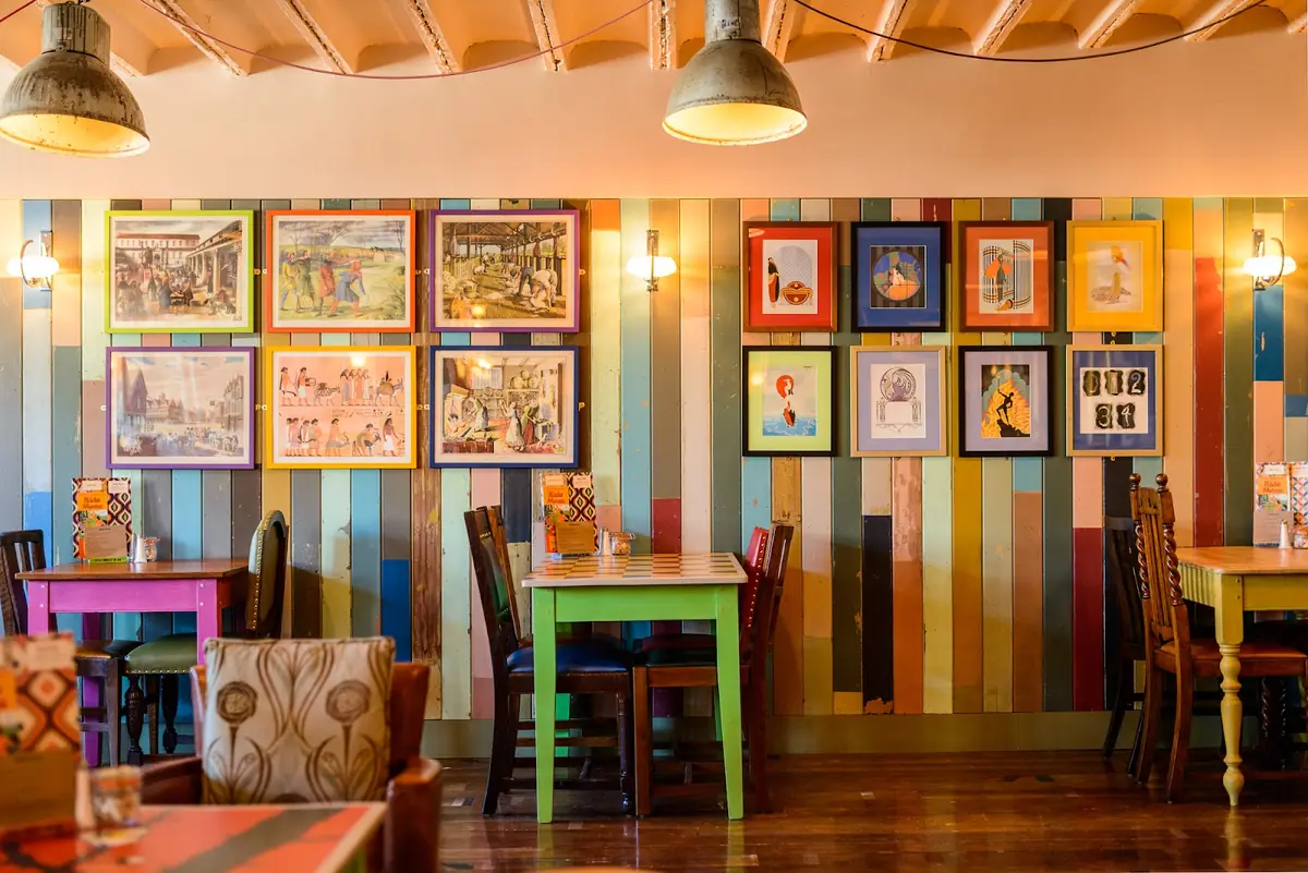 Delfino Lounge photo (photo 1 of 3)