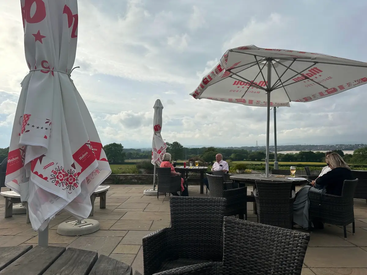 Golden Mile Inn — Restaurants in Bridgend