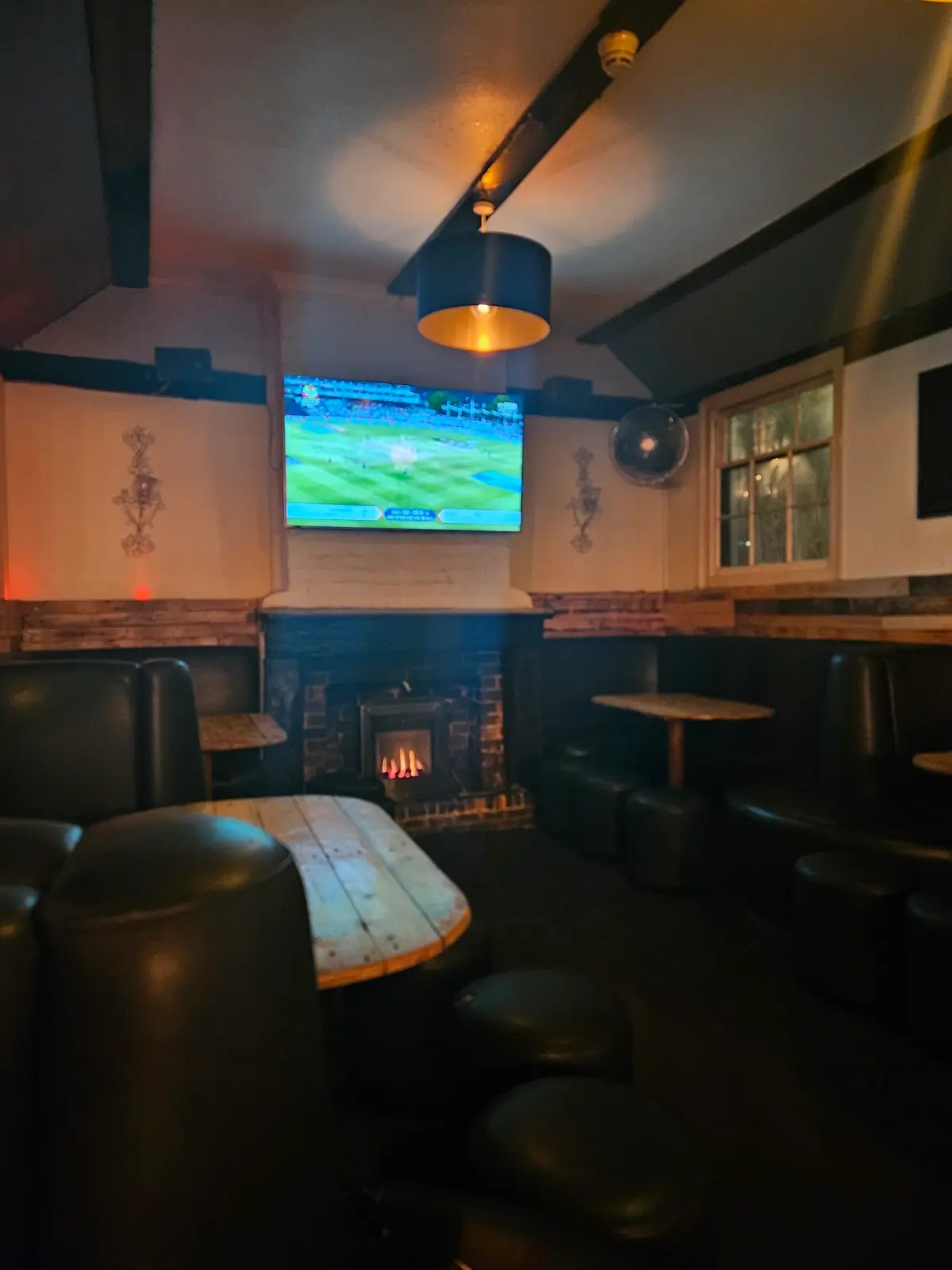 Pews Bar and Courtyard photo (photo 1 of 3)
