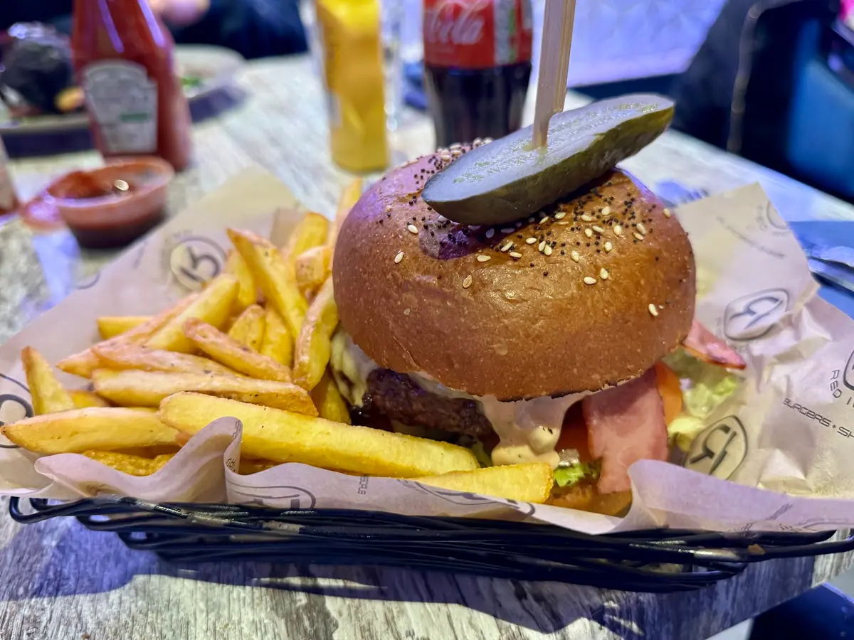 Red Iron Burgers photo (photo 3 of 3)