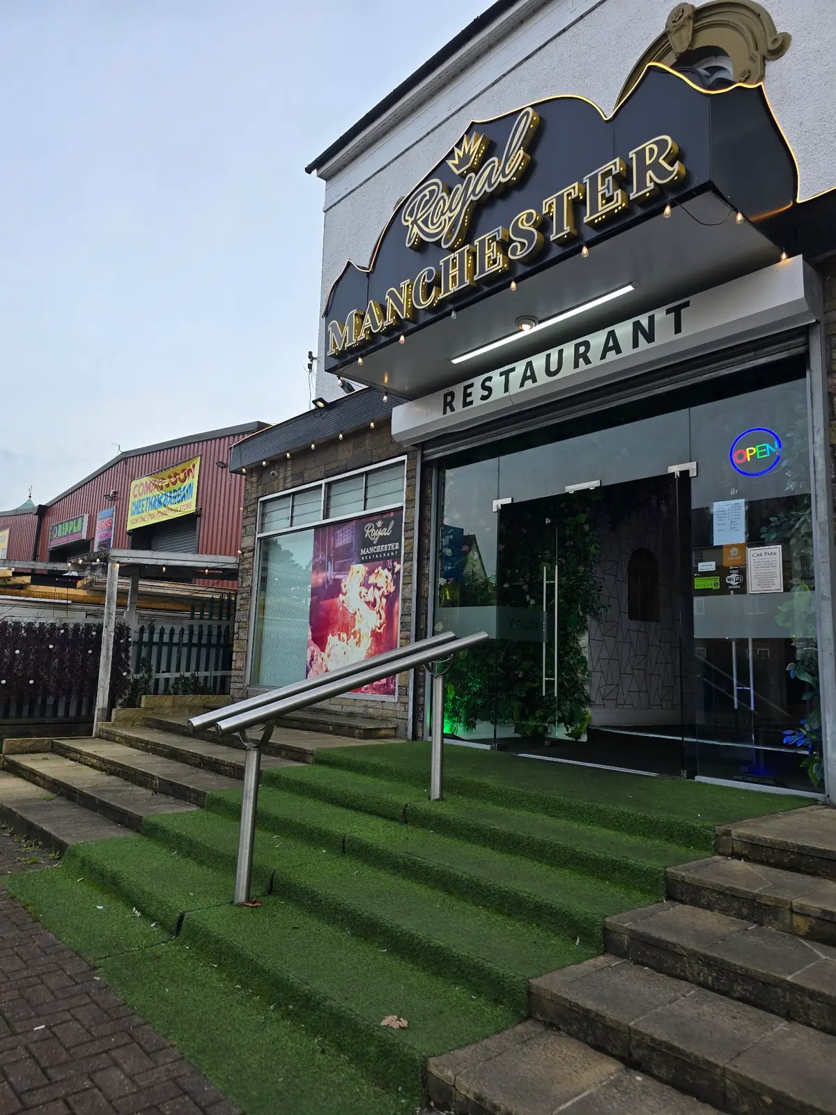 Royal manchester restaurant photo (photo 2 of 3)
