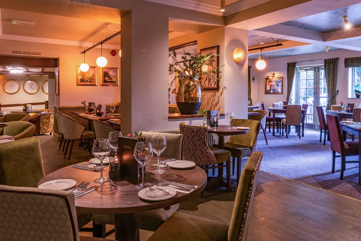 Cromwell Cottage Northampton — Bars in Northampton
