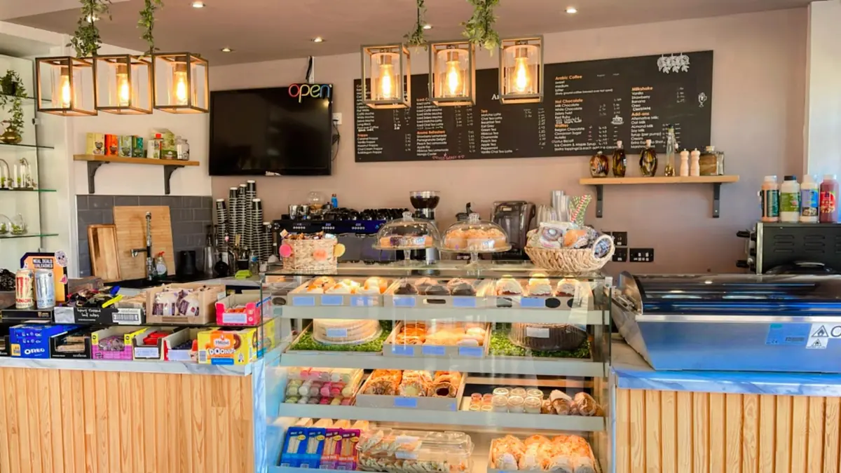 AROMA COFFEE LOUNGE — Coffee Shops in Leeds