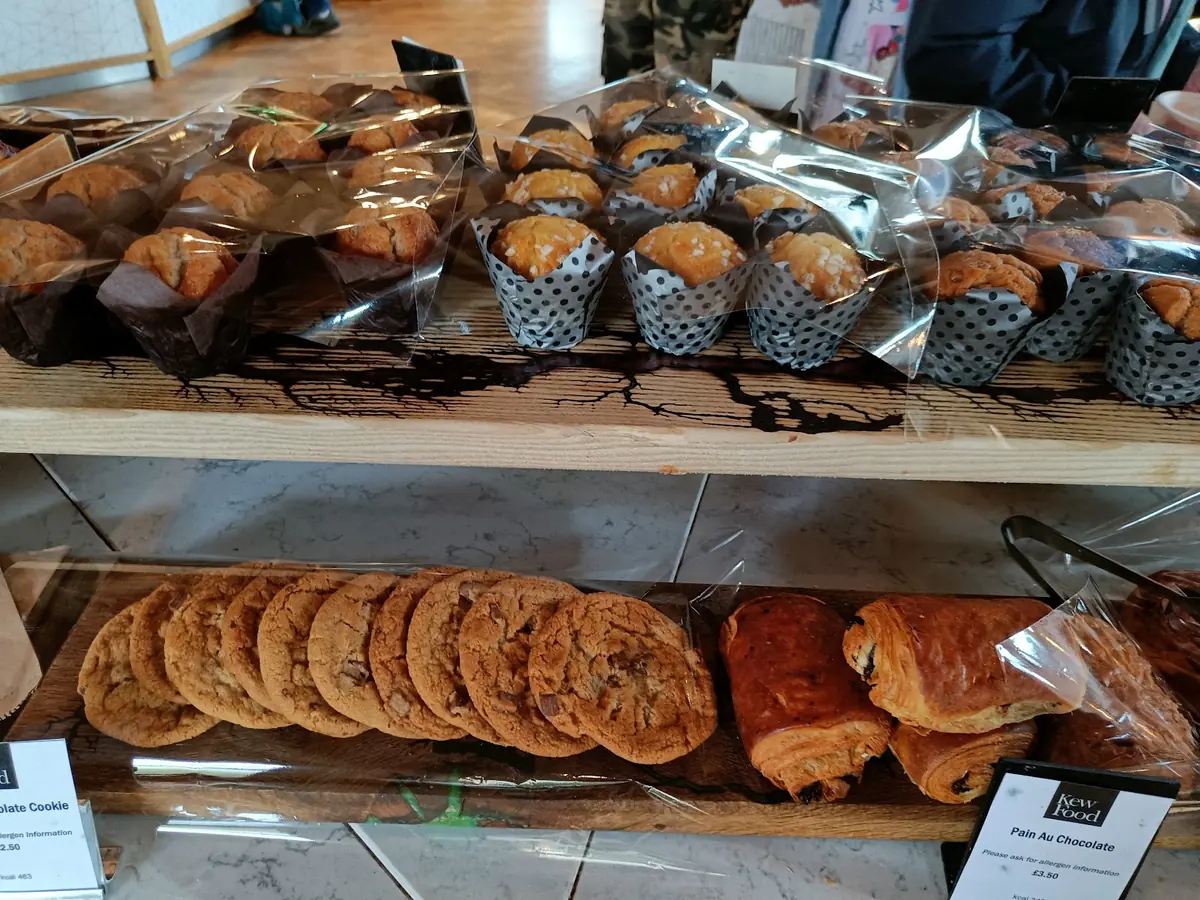 Victoria Plaza Café photo (photo 1 of 3)