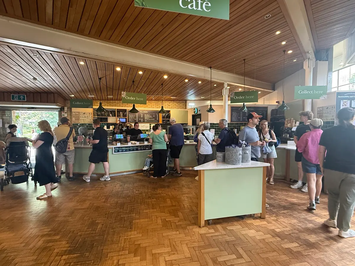 Victoria Plaza Café photo (photo 2 of 3)