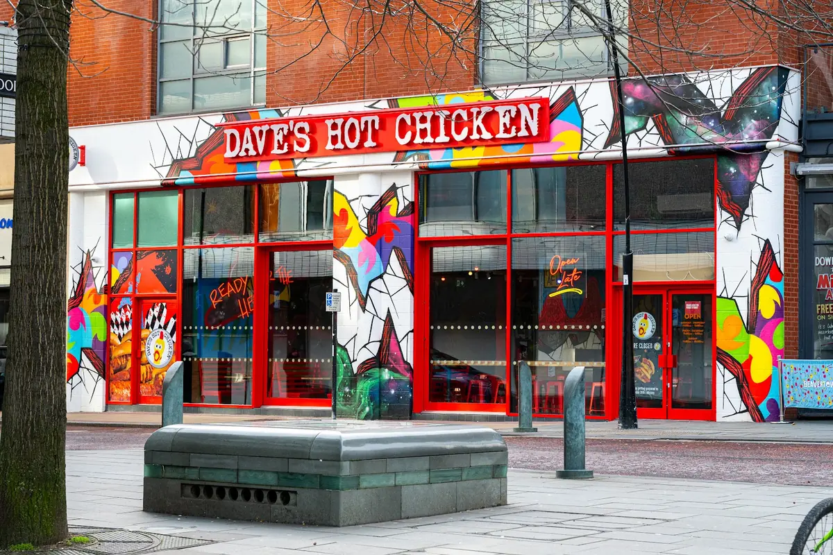 Dave's Hot Chicken photo (photo 1 of 3)