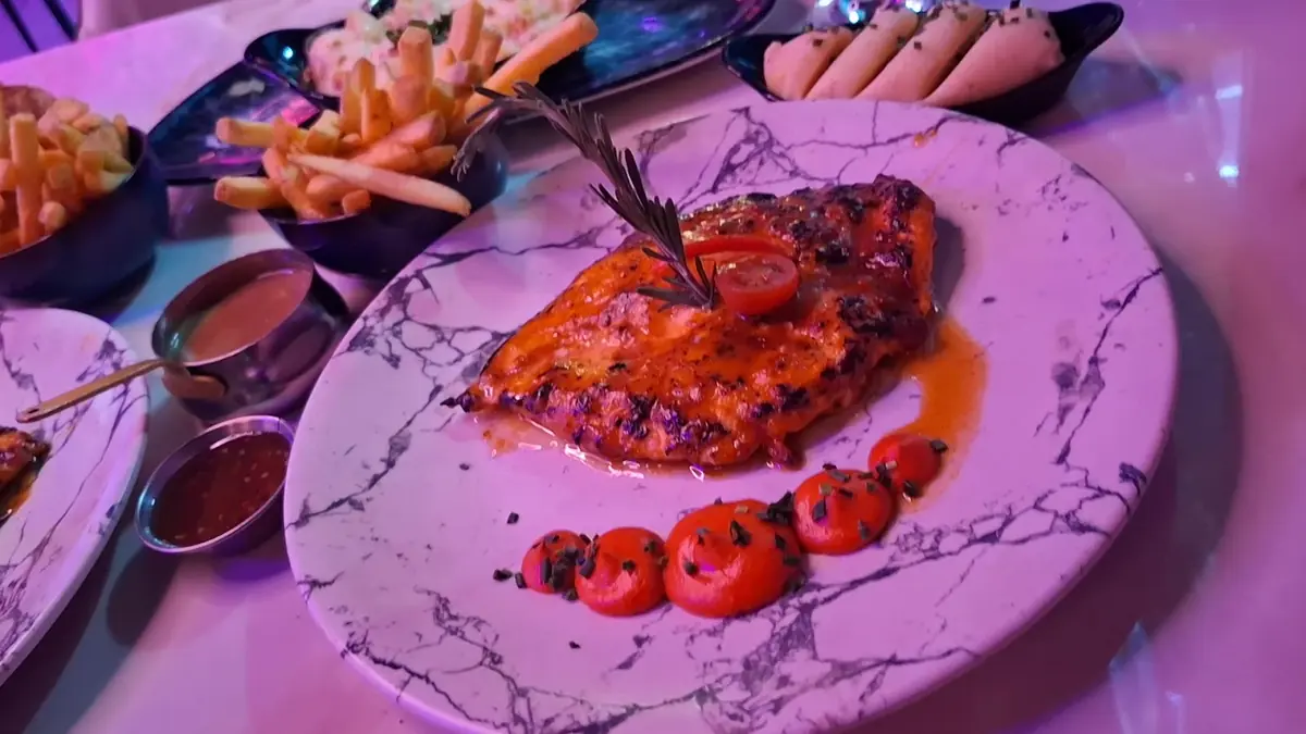 MYNK STEAKHOUSE photo (photo 2 of 3)