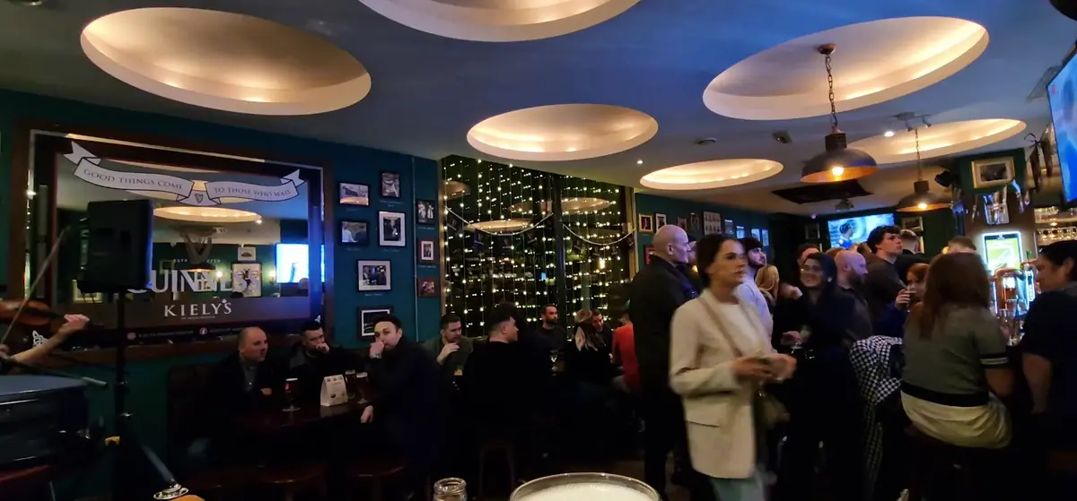 Kielys Irish Bar photo (photo 1 of 3)
