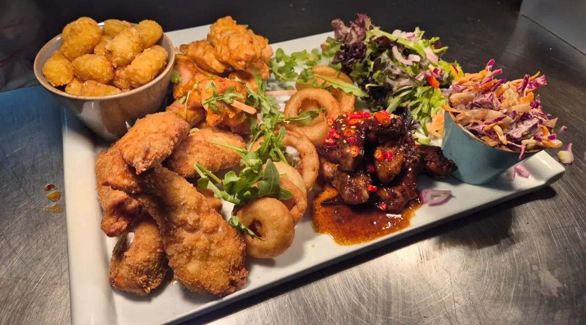 Rose & Crown — Bars in Bedford
