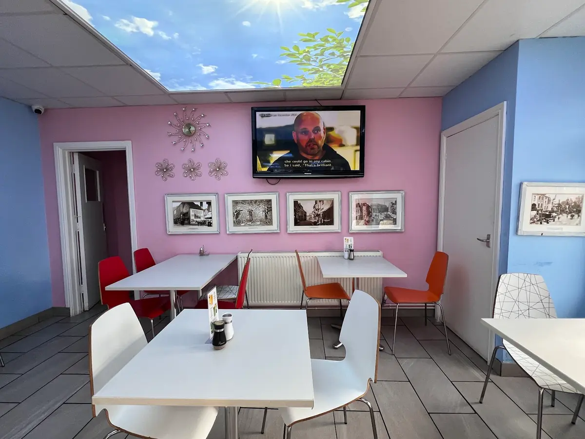 B's Batches — Cafes in Coventry