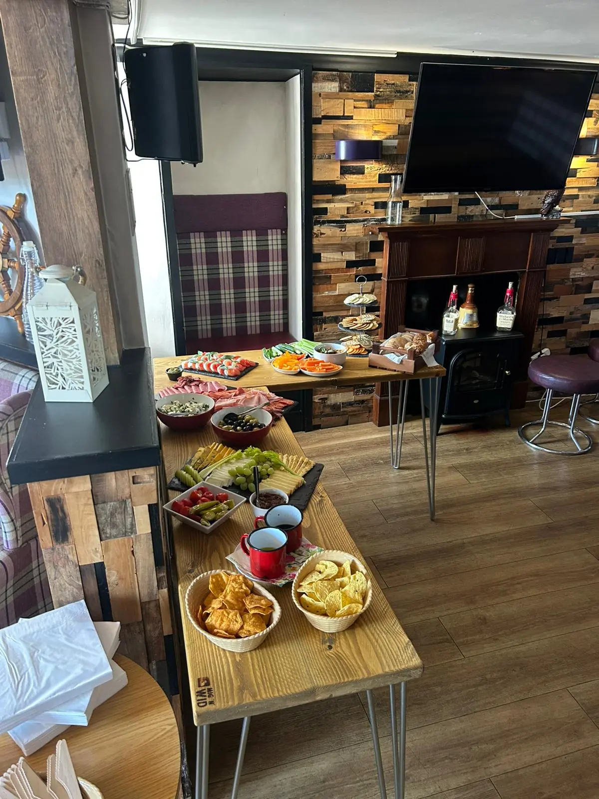 Southesk Inn — Bars in Montrose