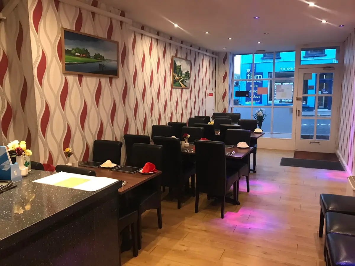 Pembroke Tandoori photo (photo 2 of 3)
