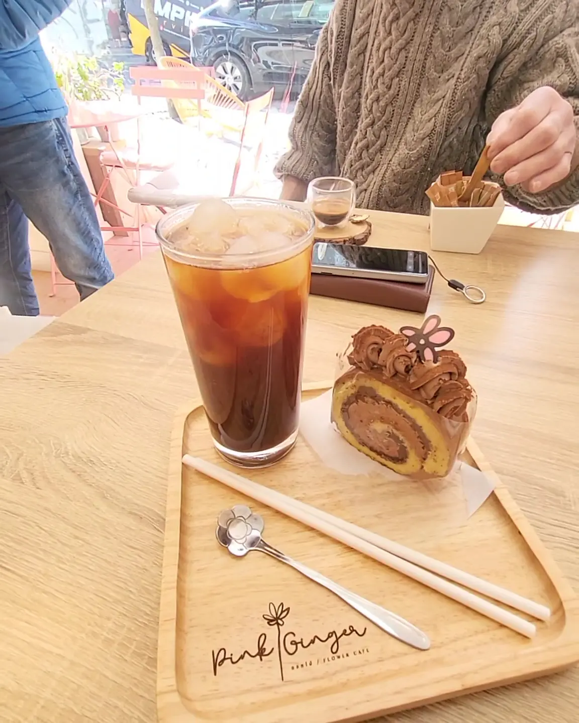 Pink Ginger Flower Cafe photo (photo 1 of 2)