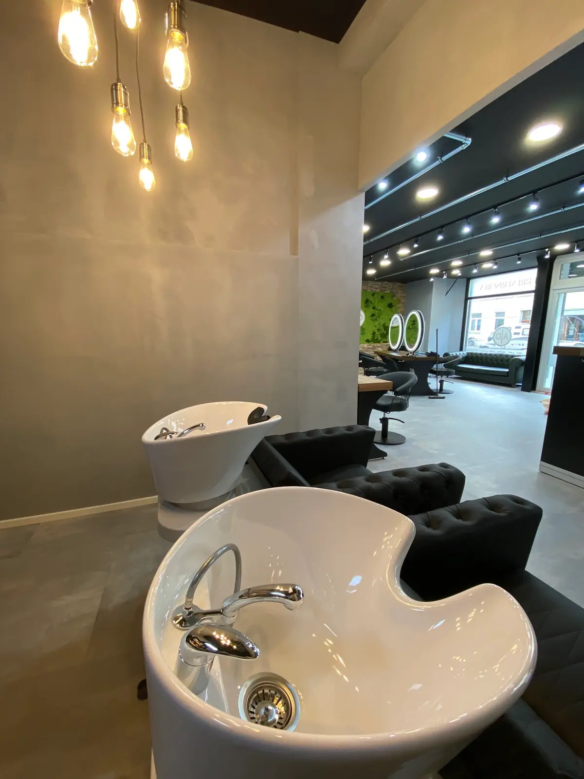 The Studio by Ahmet Dirlik - Hannover photo (photo 2 of 3)