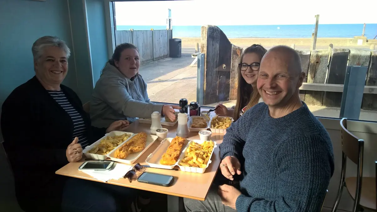 Kingfisher Fish Bar photo (photo 2 of 3)