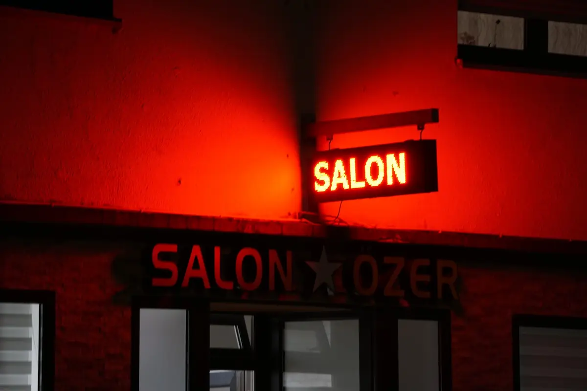Salon Özer photo (photo 1 of 3)