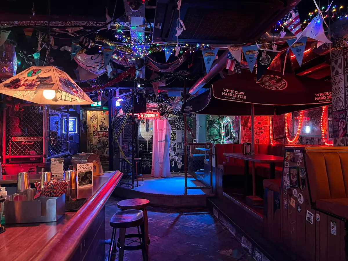 Junior Jackson's — Bars in Manchester