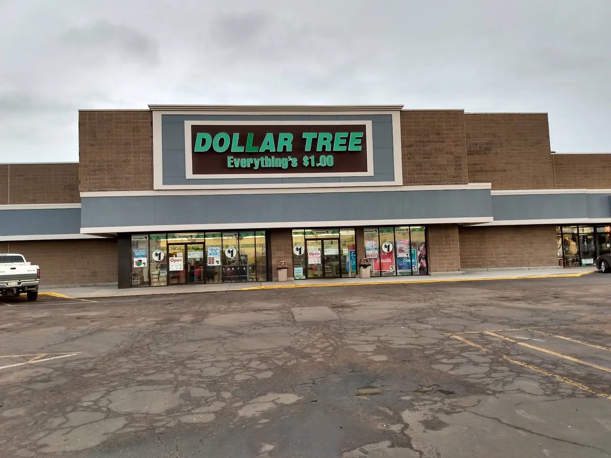 High Plains Shopping Center — Shopping Malls in Sterling
