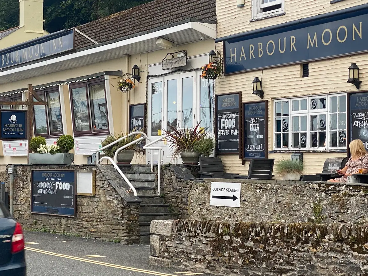 The Harbour Moon