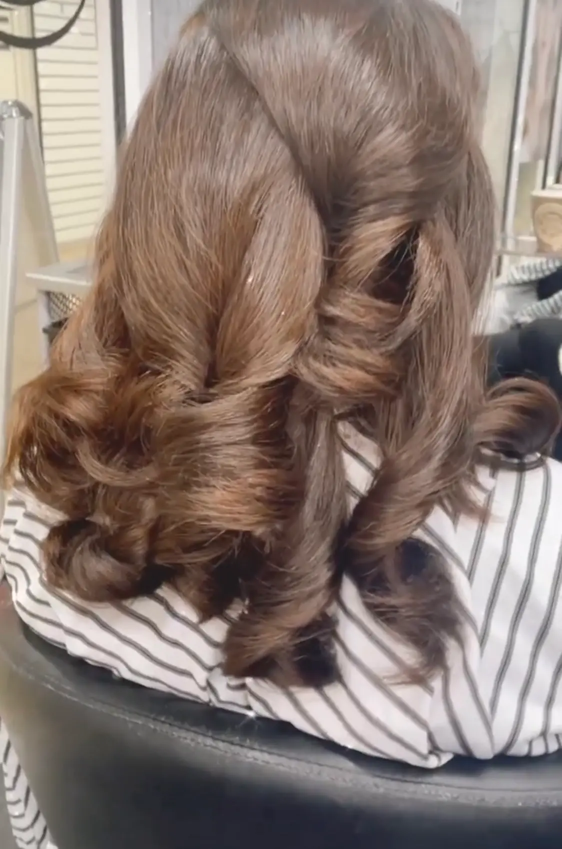 Posh Hair Studio - Hair Salon, Bridal Makeup, Hairdresser, Makeup Artist Wood Green photo (photo 2 of 3)