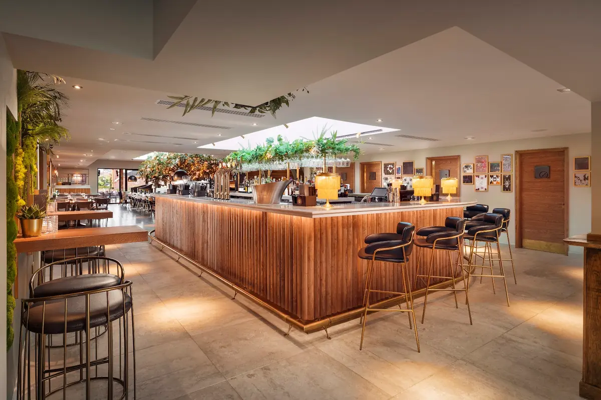 The Broughton — Restaurants in Crewe