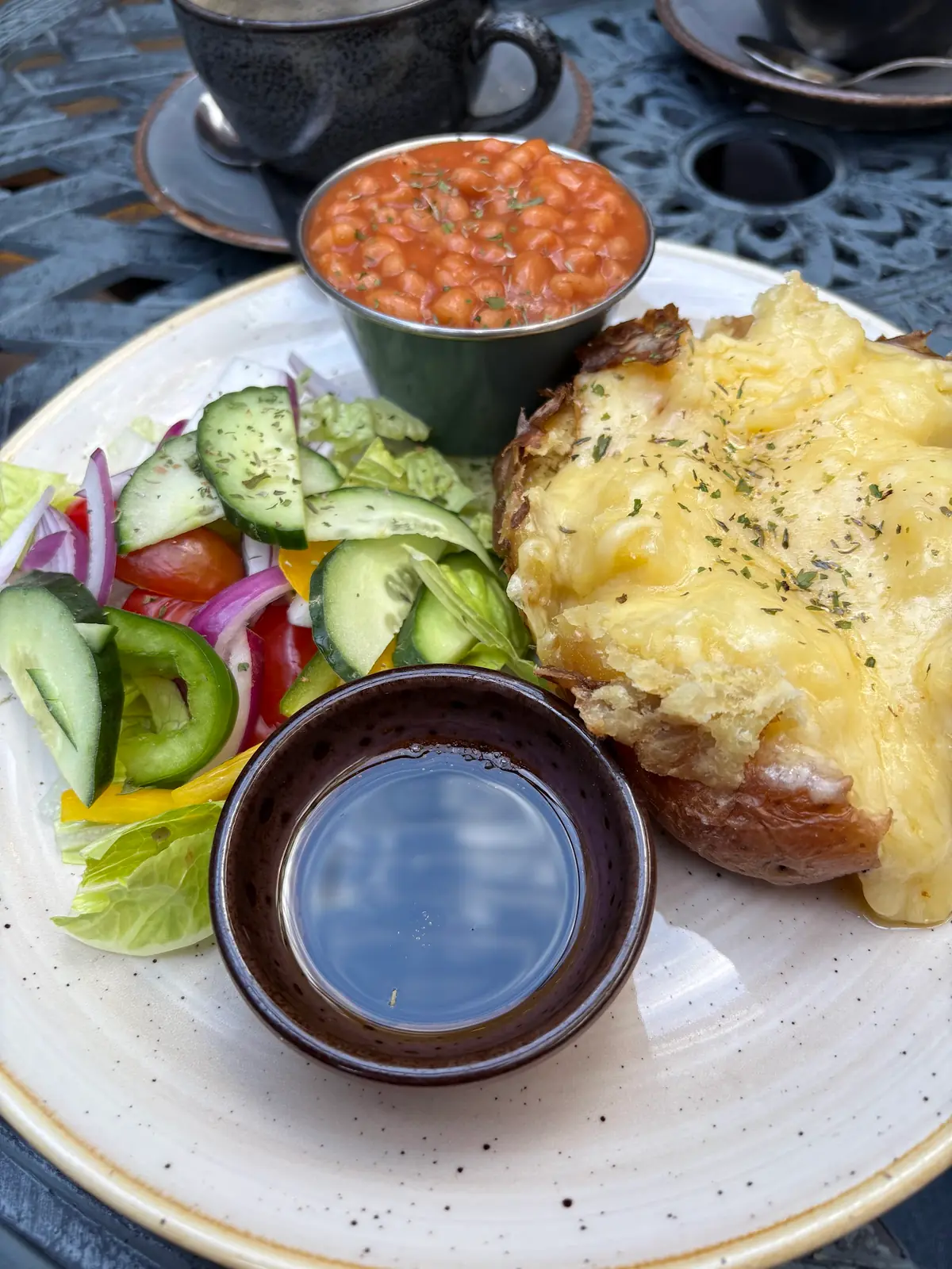Lorenzo's Cafe Restaurant — Cafes in Guildford