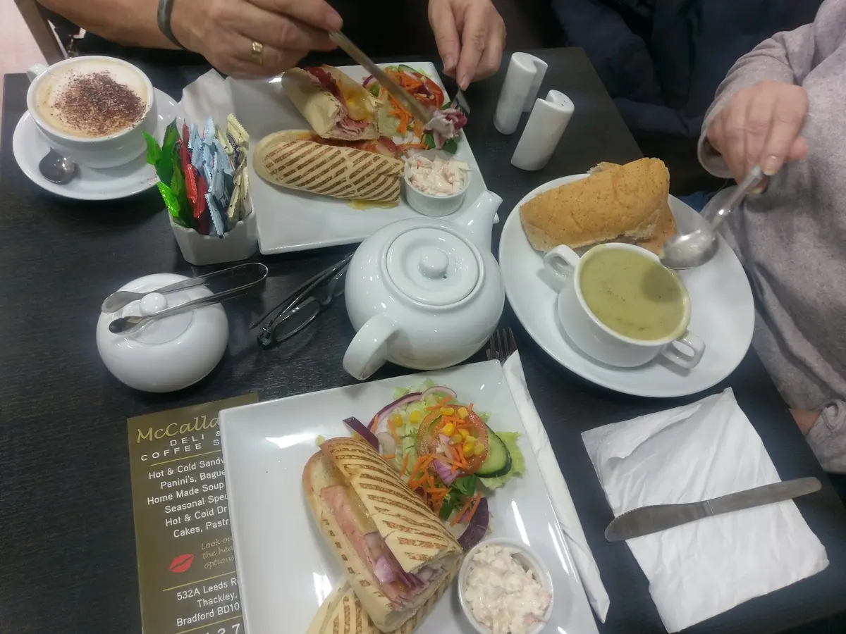Elliott's Delicatessen and Café photo (photo 2 of 3)