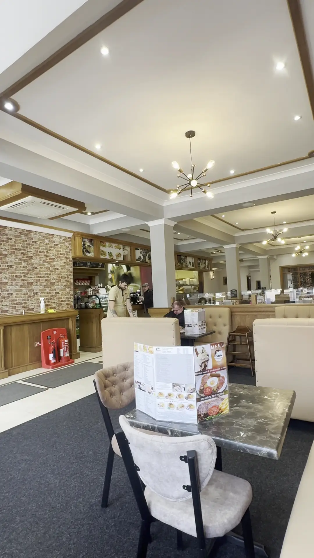 POPPINS CAFE RESTAURANT EASTLEIGH photo (photo 1 of 3)