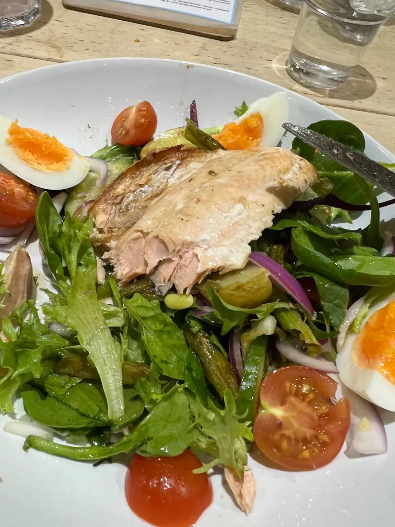 Aston’s Restaurant photo (photo 3 of 3)