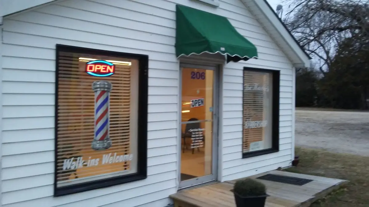 The Master's Barbershop photo (photo 1 of 3)