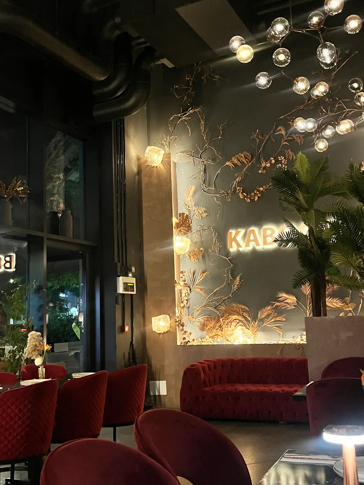 Kaboom Lounge