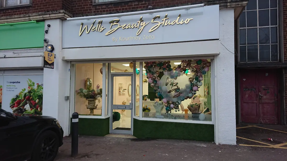 Wells beauty studios photo (photo 3 of 3)