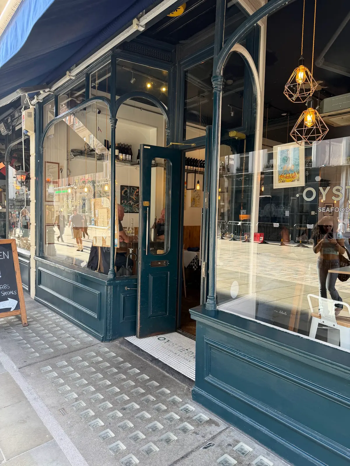 The Oystermen Seafood Bar & Kitchen