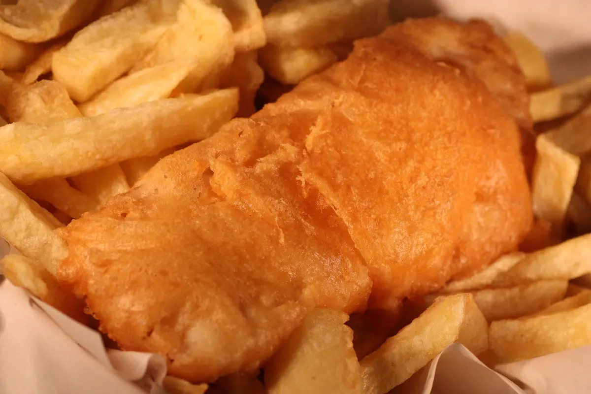 Su's Fish & Chips — Restaurants in Bolton