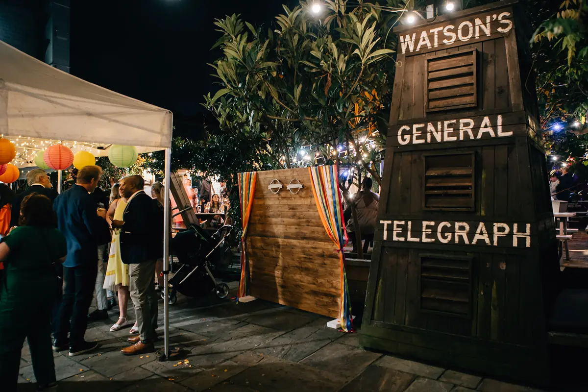 Watson's General Telegraph — Bars in London
