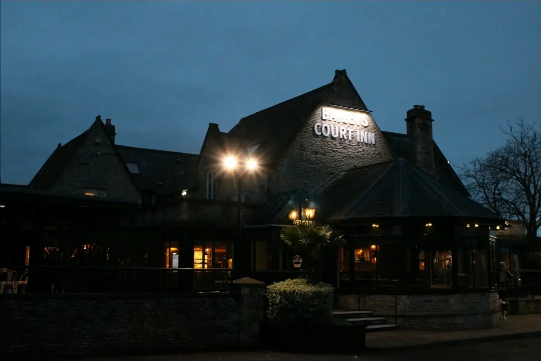 Baileys Court Inn photo (photo 3 of 3)