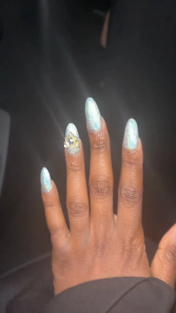 Happy Nail & Spa photo (photo 2 of 3)