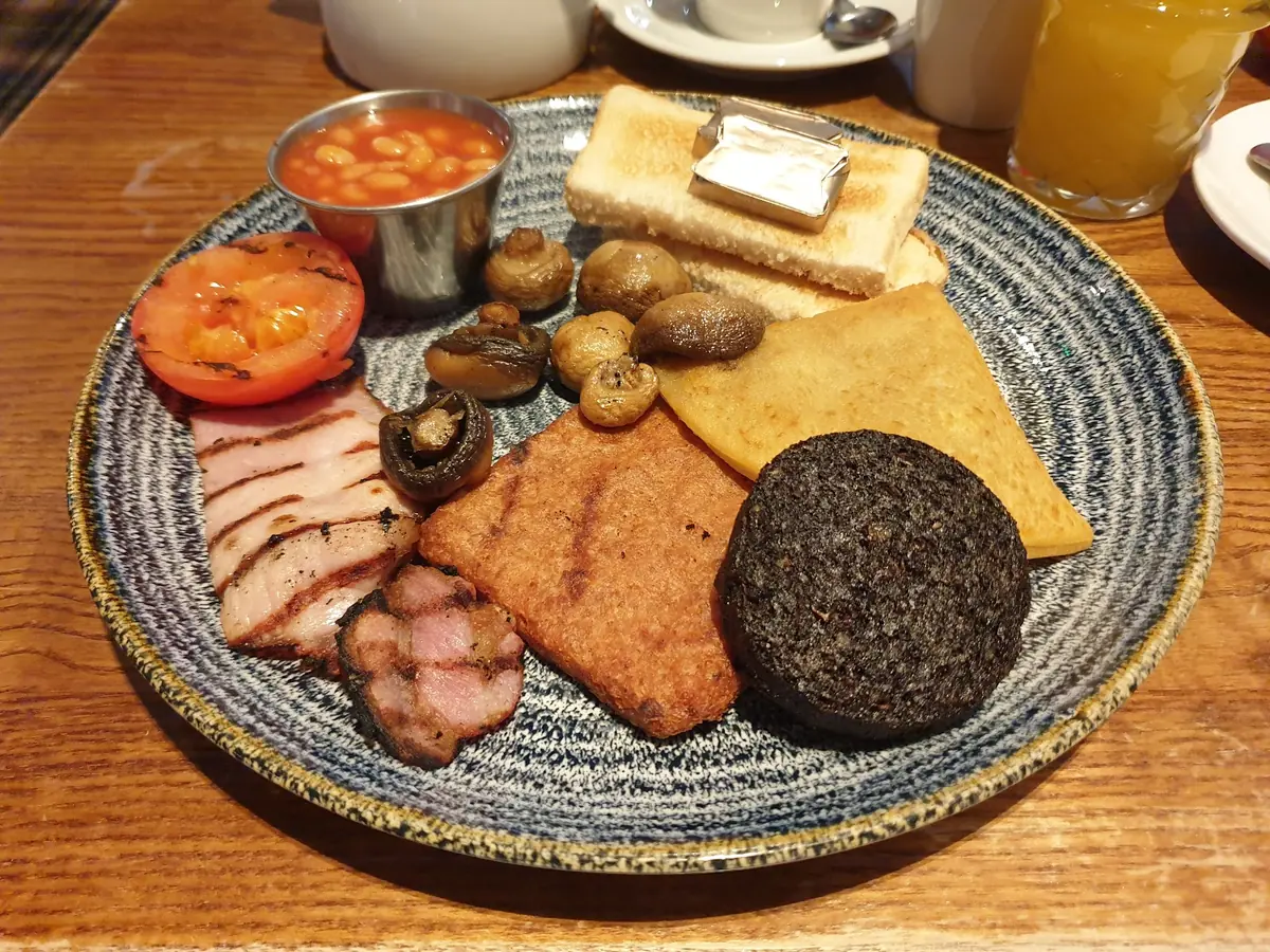 Abbey Inn photo (photo 2 of 3)