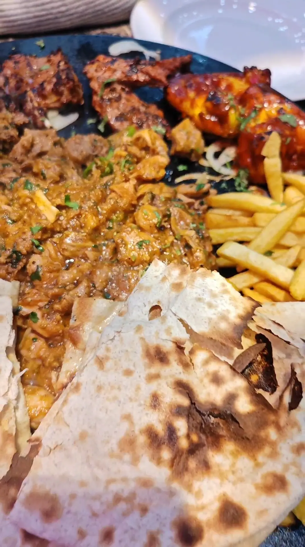 Cafe Raja's photo (photo 1 of 3)