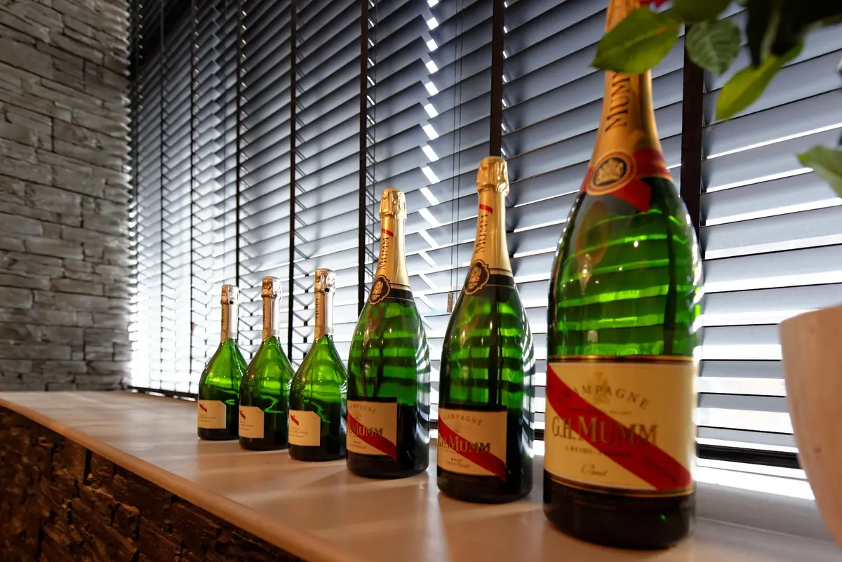 Rosa Twelve Restaurant — Mediterranean restaurants in Gateshead
