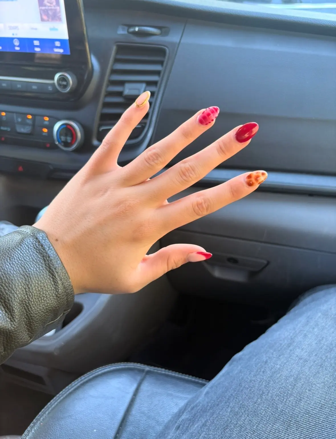 Creative Nails Too — Nail Salons in Rochester Hills